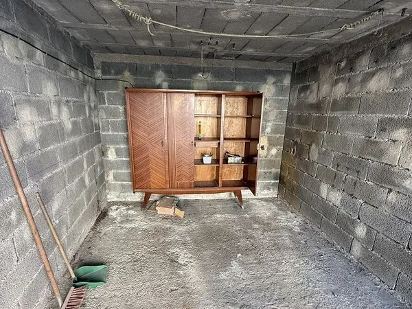 Garage fermé dans résidence sécurisée