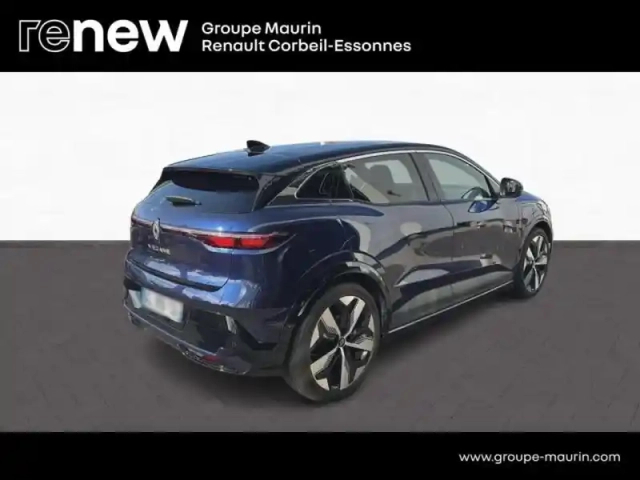 Renault Megane e-tech electric ev60 220ch techno super charge — photo 6