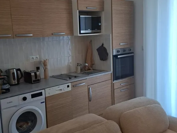 APPARTEMENT A LOUER BEZIERS 30 M2