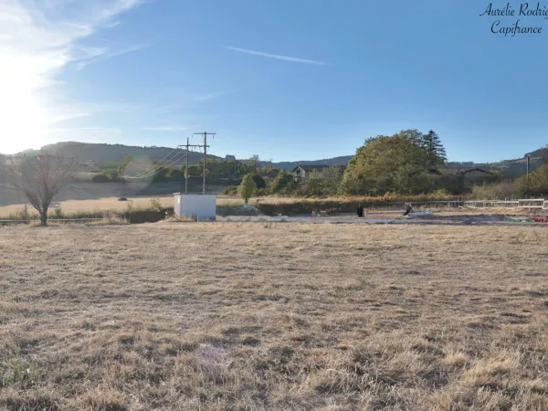 Terrain 914 m²