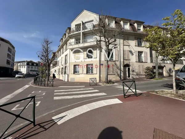 Studio 1 pièce 28 m²