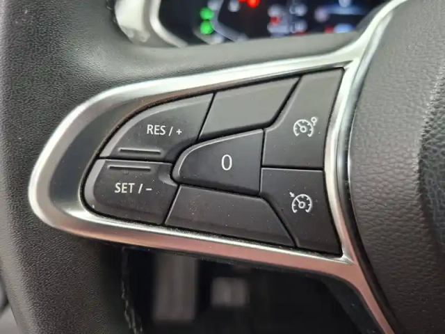 Renault Captur tce 90 - 21 — photo 33