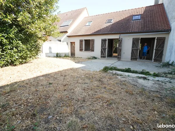 Maison 4 pièces 90 m²