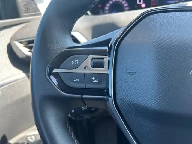 Peugeot 3008 bluehdi 130ch s&amp;s eat8 allure pack — photo 19