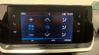 Peugeot 208 1.5 BlueHDi 100ch S&S Allure Pack — photo 26