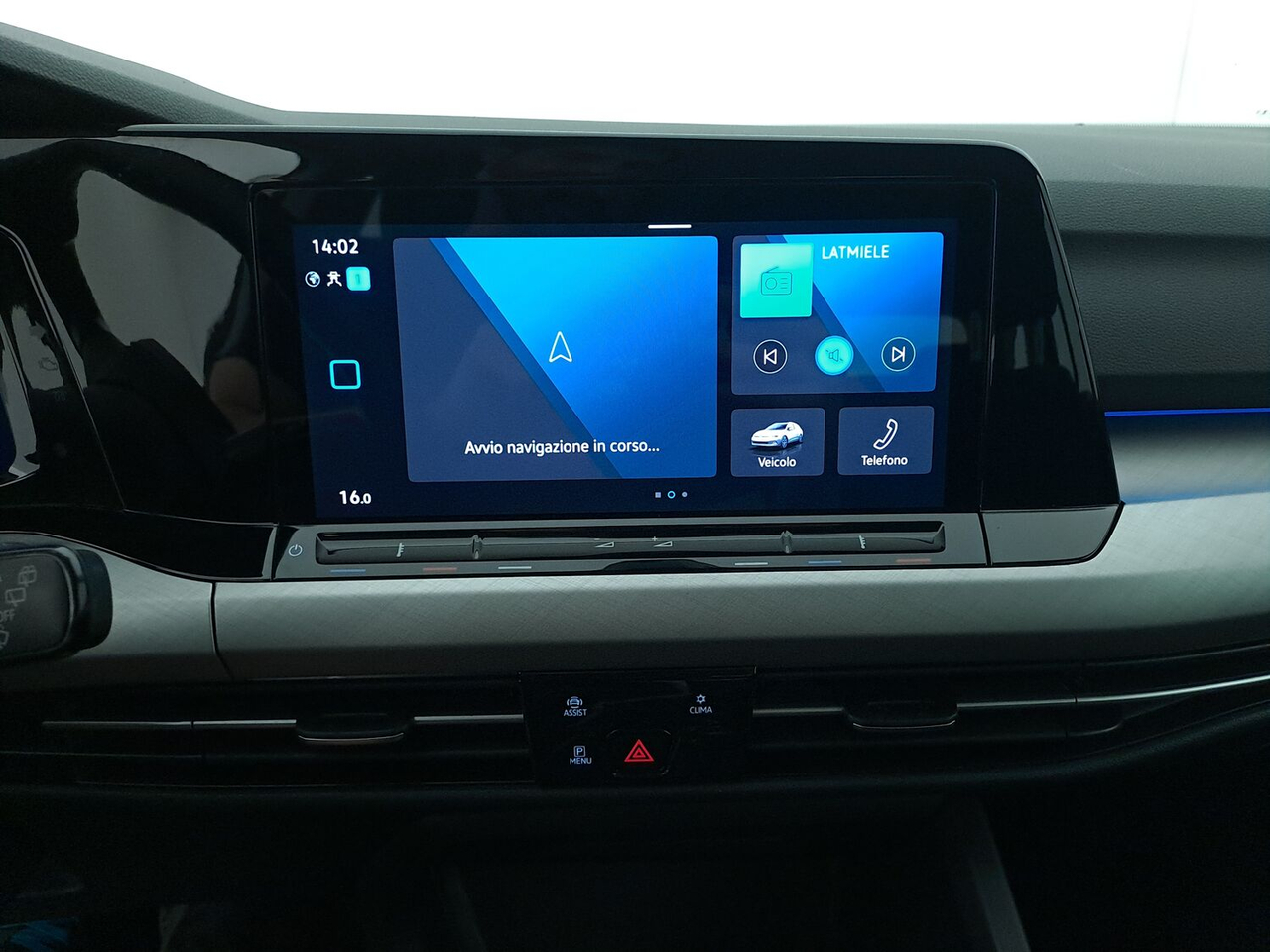 Volkswagen Golf 8 SW — photo 9