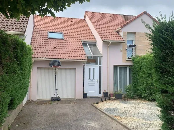 Maison 5 pièces 101 m²