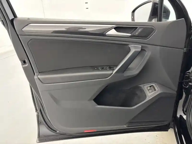 Volkswagen Tiguan 1.4 ehybrid 245ch dsg6 — photo 20