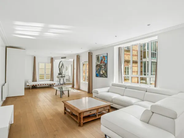 Duplex d'exception - avenue Montaigne, Bien rare, Paris 8e