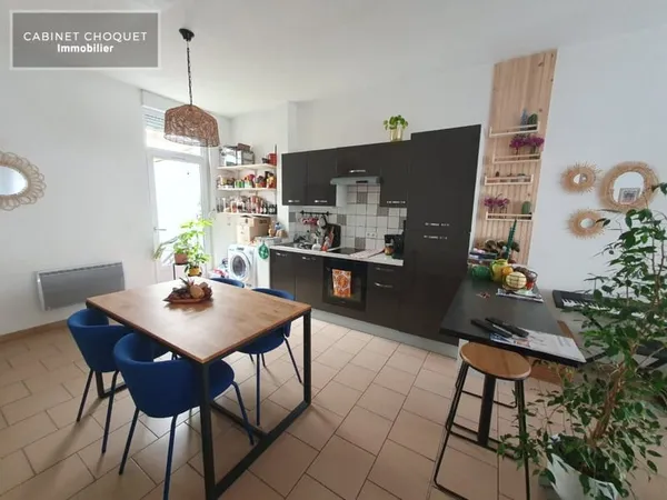 LAMBERSART - LIMITE LILLE - PROX METRO & EURATECHNOLOGIE - IMMEUBLE DE RAPPORT DE 5 LOTS