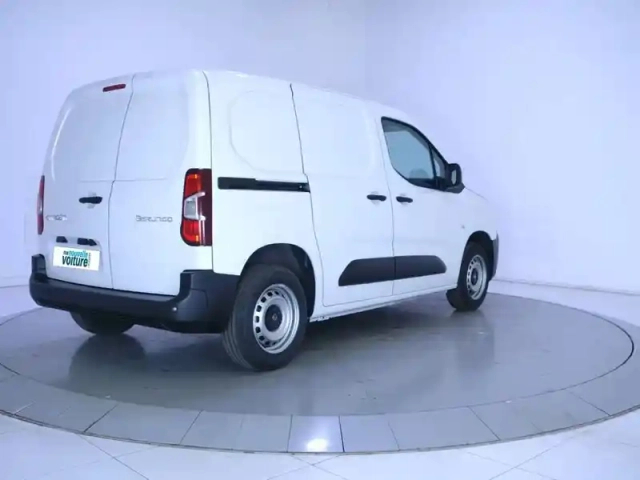 Citroën Berlingo van m diesel 100 ch manuelle — photo 5