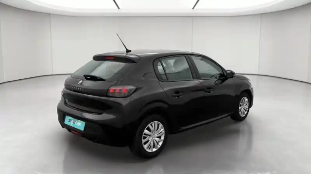 Peugeot 208 puretech 75 s&amp;s bvm5 — photo 66