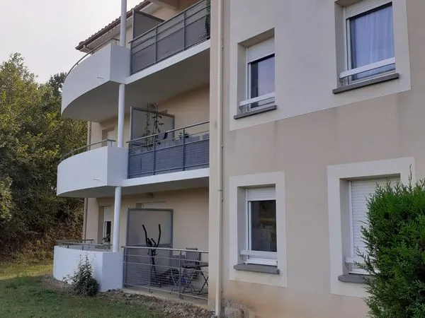 Appartement 2 pièces 47m2 à louer (530/mois, charges comprises) à Sarlat (24)