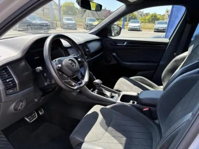 Skoda Kodiaq 2.0 tdi 150ch scr sportline dsg7 7 places — photo 9