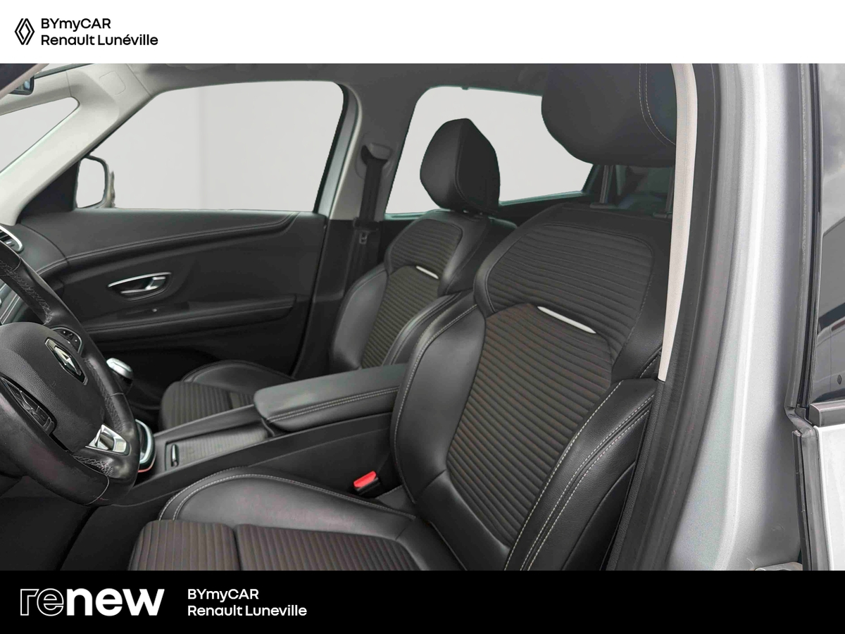 Renault Scenic Blue dCi 120 - 21 — photo 11