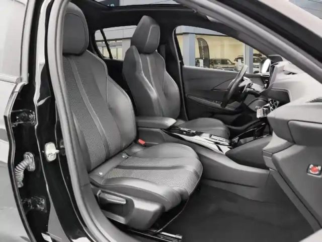 Peugeot 208 puretech 100 s&amp;s eat8 gt — photo 8