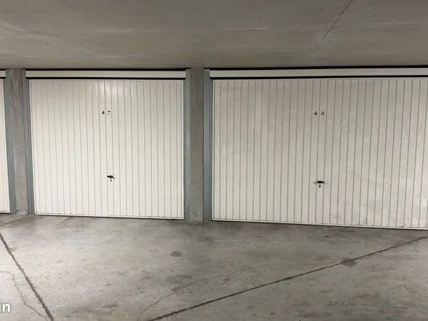 Garage box de 22m2 en sous-sol d'une résidence fermée & surveillée
