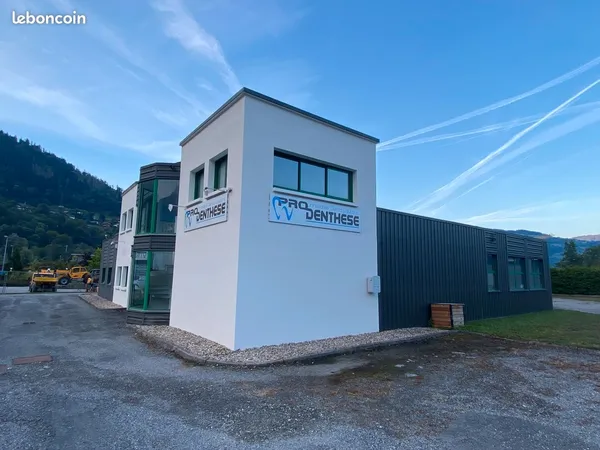 Bâtiment professionnel