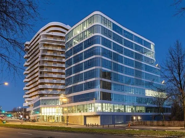 Bureau 422 m²