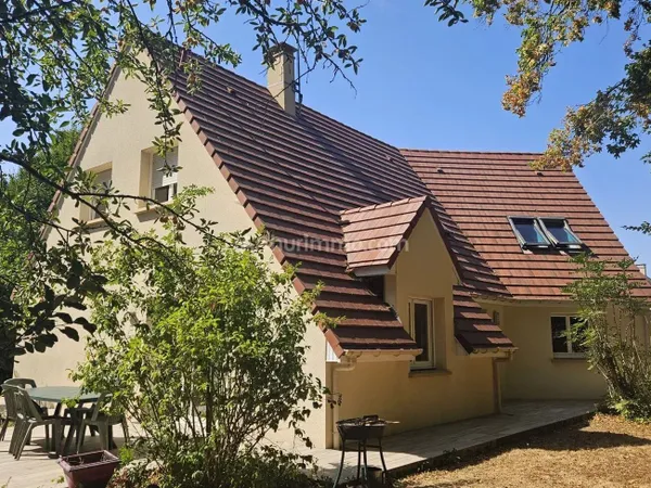 Maison 7 pièces 148 m²