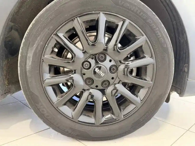 Mini Mini hatch 5 portes cooper 136 ch dkg7 — photo 9