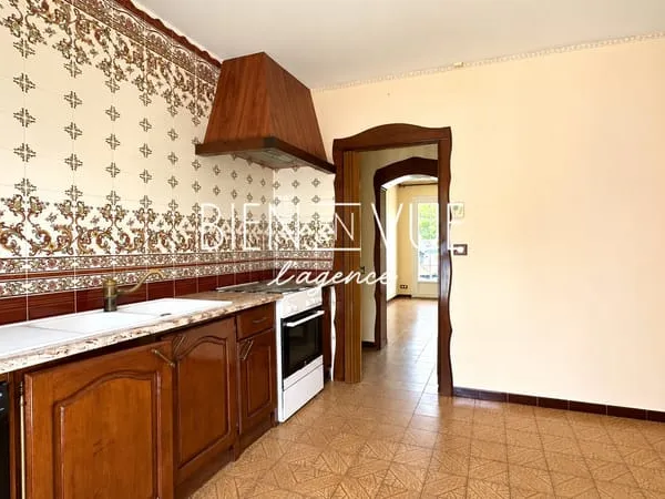 Maison traditionnelle de 114 m2 Deux espaces de plain-pied