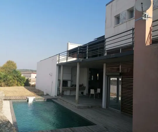 Maison de 148m2 à louer sur Éguilles