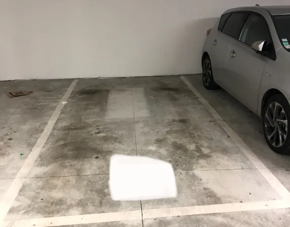 Place de Parking résidence sécurisée
