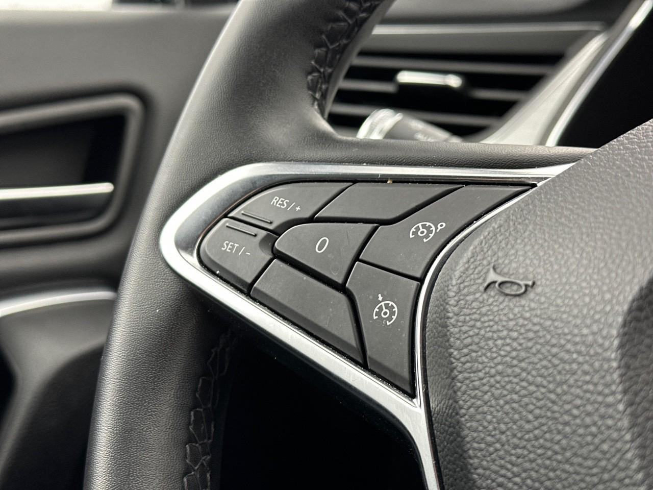 Renault Captur e-tech plug-in 160 intens — photo 20