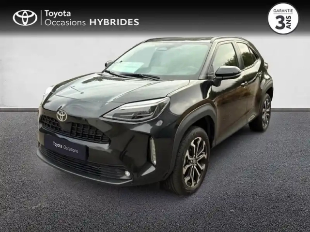 Toyota Yaris cross 130h design my25