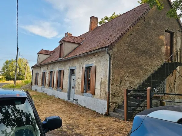 Propriete avec 4000 m de terrain