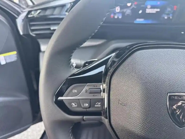 Peugeot 308 hybrid 136 e-dcs6 allure — photo 19