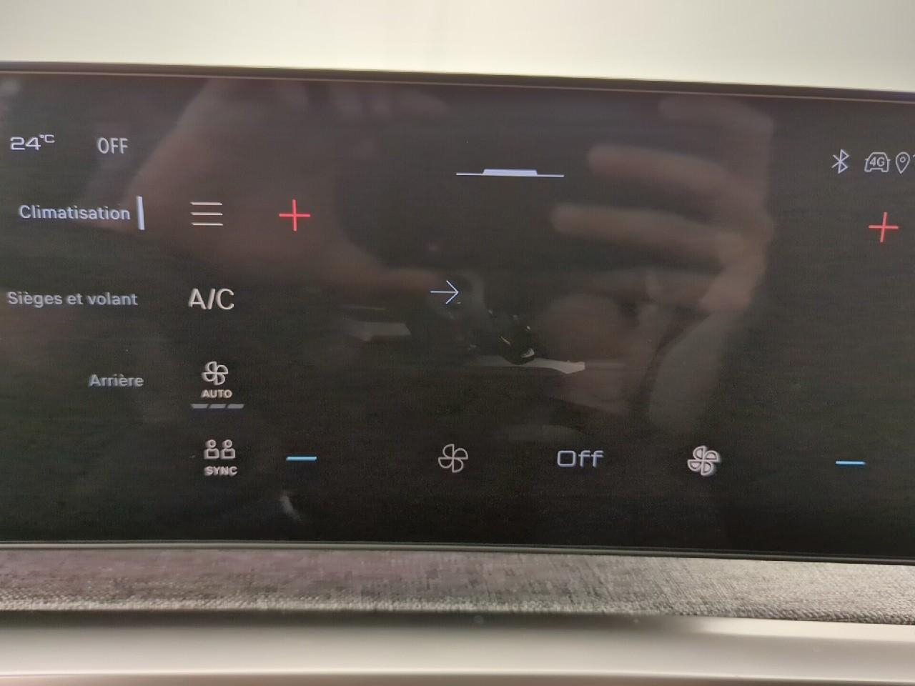Peugeot 5008 hybrid 145 ch e-dcs6 gt — photo 23