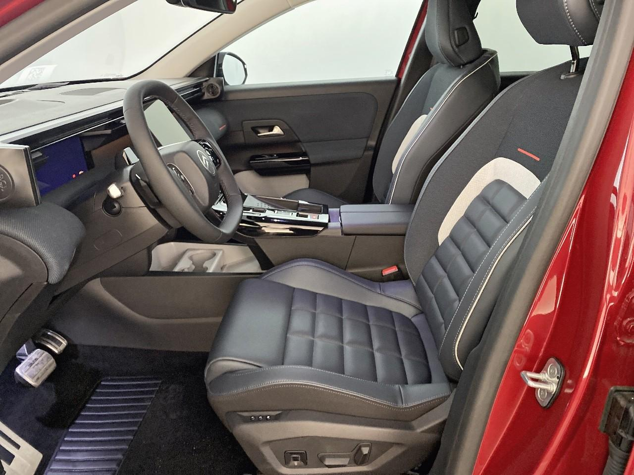 Citroën C5 Aircross hybride 145 ch e-dcs6 max — photo 9