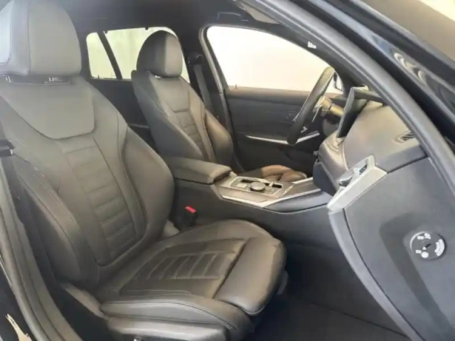 Bmw Serie 3 série 3 touring 330ea 292ch m sport — photo 9