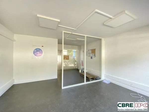 Bureaux 162 m²