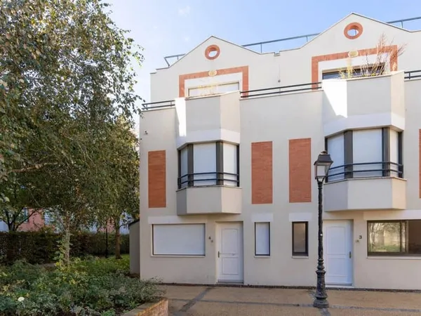 Maison 4 pièces 122 m²