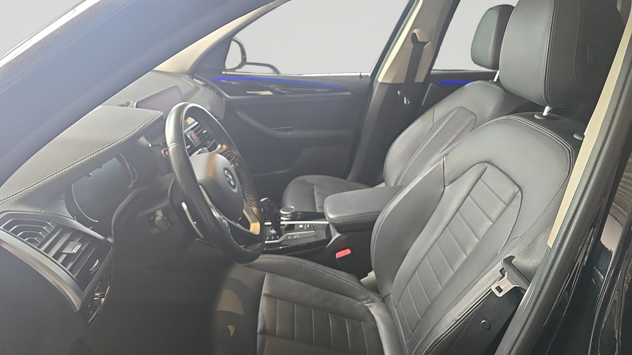 BMW X3 xDrive 20i 184ch BVA8 — photo 12