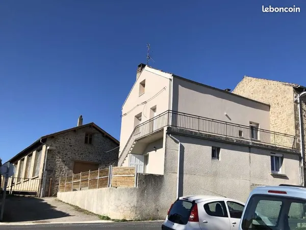 Maison et dépôt