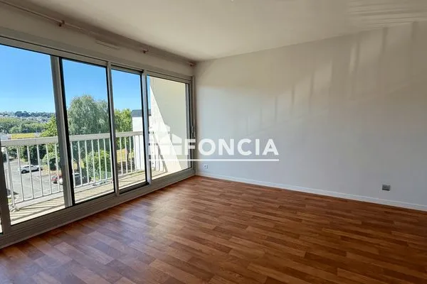 Studio 1 pièce 31 m²