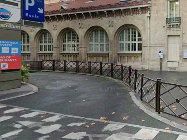 Parking 13 m²