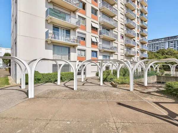 Appartement 4 pièces 83 m²