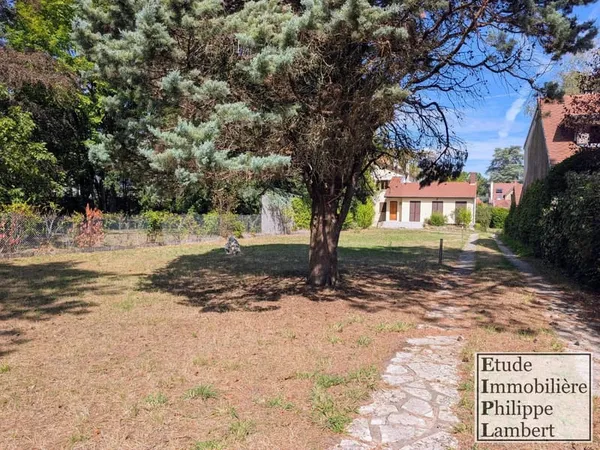 Maison F5 située au calme et à moins de 350mètres de la gare