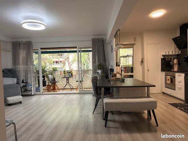 4 pièces 79m² TERRASSE - RÉSIDENCE FERMÉE ET ARBORÉE