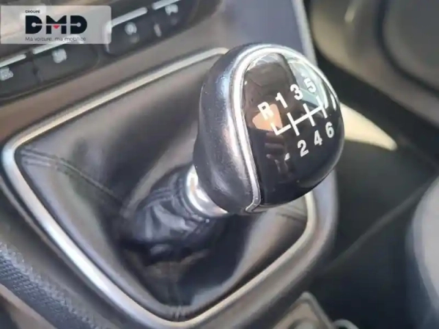 Ford Tourneo Connect 1.0e 100ch stop&amp;start titanium — photo 8