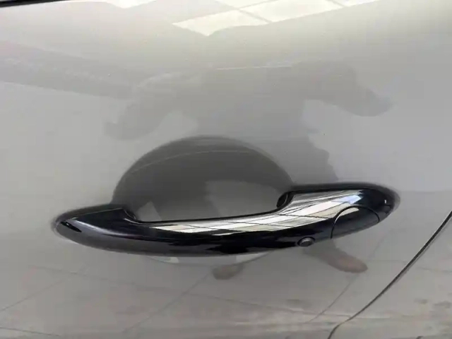 Mini Mini hatch 5 portes cooper 136 ch dkg7 — photo 12