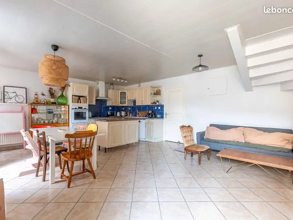 Maison 6 pièces 130 m²