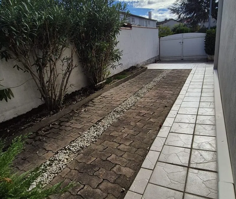 Photo 3