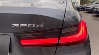 Bmw Série 3 320dA MH xDrive 190ch Luxury — photo 12