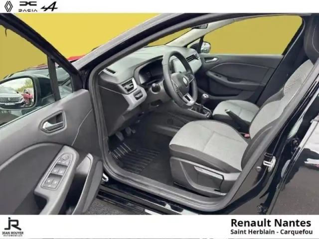 Renault Clio 1.0 tce 90ch evolution — photo 5